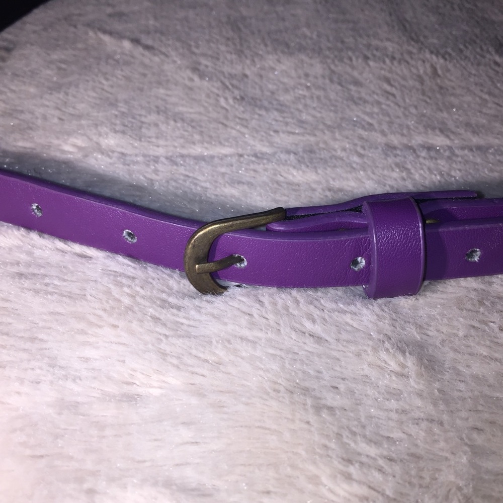 Purple statement belt - Picture 2 of 4